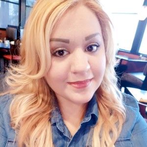 Meet your Posher, Posh